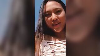 Main dengan adik