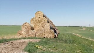 Young cunt with mouth plowed by mature farmer for smoking on a haystack