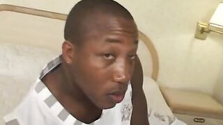 African bimbo riding penis and gets it lying on the 1 side