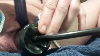 Pumped up twat cumming