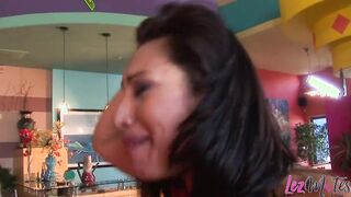 Big fat vibrators cool off a bunch of Cutie college girls