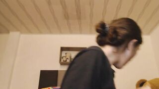 Bae Colombian performer pulls down her lingerie and lets you s