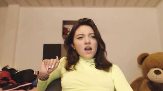 Goddess bimbos with virgin face feels very Beauty and shows it to