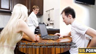 SISPORN. Lusty dude stretches adorable stepsister behind stepmothers back