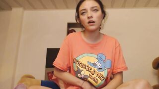 Cutie Colombian otaku Angela has a dreamy butt and is ready fo
