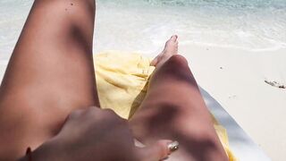 point of view Turned On chick masturbates when she sees a sexy scuba diver into the sea