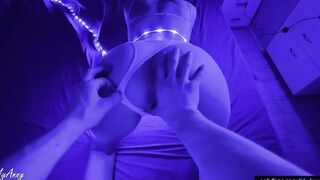 Fuck new gf into neon light at her house