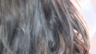 Squirting 18 Year Old wird Doggy gefickt