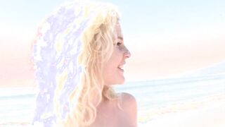 Heisse Blondinen am Strand