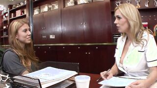 Real dyke Girl enjoy Enjoying #2- more scenes