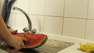hausarbeit mal anders da wird alles geputzt