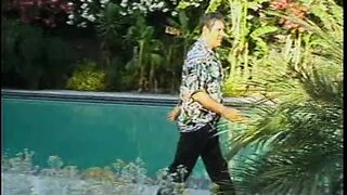 Dark Hair beach girlfriend blows, ride and gets drilled by bro