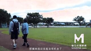 【国产】麻豆传媒作品/MAN-0002初恋那件小事/精彩播放