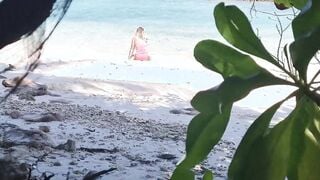 Sex On The Beach - Amateur Nudist Voyeur