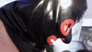 Well favoured whore Enjoying fucking her snatch into the gym