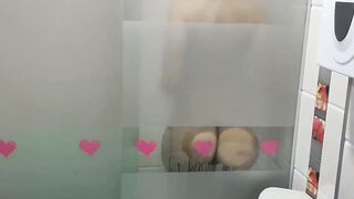bitch having fun into the jacuzzi