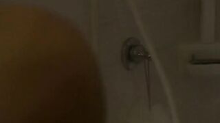 Round butt blond gets 2 babes to hardcore finger her