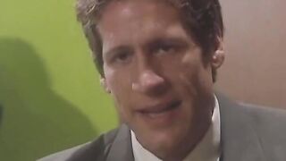 Curvy brunet gets juicy twat fuck while licking cunt