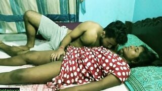 Tamil babe 19 yo romantic sex at hotel room with Hindi audio