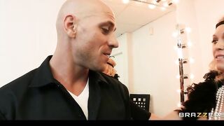 Big Titted Blonde Burlesque Stripper Charlee Chase Fucks a Fan