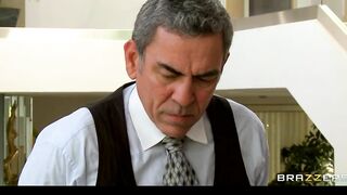Dominant Huge-tit Blonde milf Mellanie Monroe Fucks her Employee