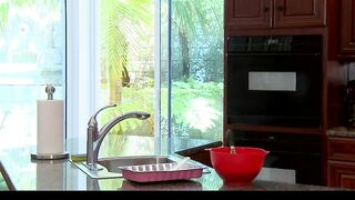 Huge-boobed Black milf Diamond Jackson Fucks her Daughters's boyfriend