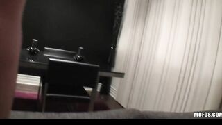 Goddess babes Molly Bennette & Riley Reid surprise bf with 3 way