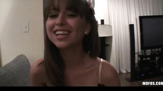 Goddess babes Molly Bennette & Riley Reid surprise bf with 3 way