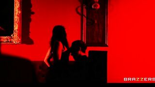 2 Crazy Hot Dark Haired Strippers Share a Long-penis into SEXY 3Some