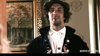 4 Victorian Age Call Girls Seduce their King in a CUTIE Sex Party