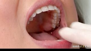 Long-boobed mom Angelica Saige give her Dentist an Oral Exam