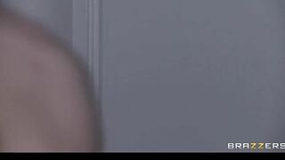 BAE & Slutty Blond Hotel Attendant Riding a Hotel Guest's Long-penis