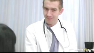 Hottie Big Boobed Patient Anastasia Brill is Pounded Anally by her Doctor