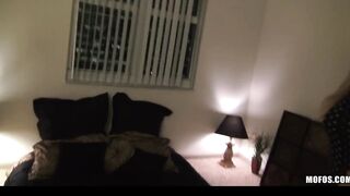 Young natural-tit long-butt Hispanic bimbo gf fucks rough-penis