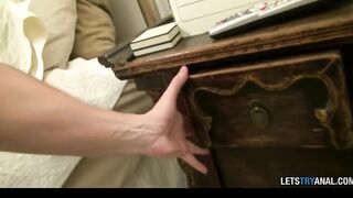 beauty dark hair 19 yo skank lover loses anal virginity on sex sex tape