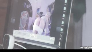 YOUNG BLONDE BIG BOOBED 18 CAUGHT ON CAMERA MASTURBAT