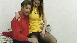 Casting mit Edith, aufgerissen bei einer Donau Schifffahrt