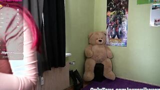 Great youtube hot dressed dancing inside stream