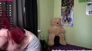 Great youtube hot dressed dancing inside stream