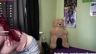 Great youtube hot dressed dancing inside stream