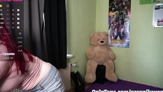 Great youtube hot dressed dancing inside stream