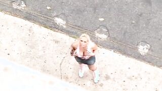 Buff bro fucks DD blonde while she eats slutty blonde vagina