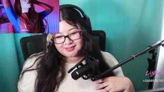Lizren reacts to an amateur porn camgirl