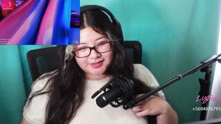 Lizren reacts to an amateur porn camgirl