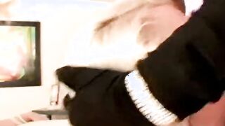 Blonde slips her tongue deep into her Goddess gf's twat
