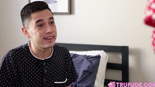 Stepsis Ryan Reid Cock Experiment With DUDE