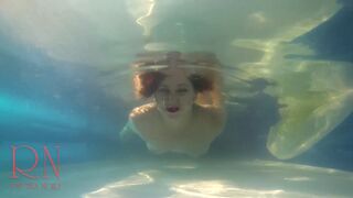 Underwater cunt performance. Mermaid fingers masturbation two