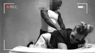Older Police Officer Blows And fucks Ebony Inmate Into Jail