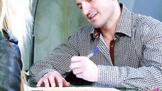 SMALL BLONDE CUNT WITH MOUTH SEDUCED TO NAILED BY MATURE BRO AT JOB INTERVIEW