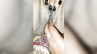 Finger Fucked my indian gf’s vagina – she enjoyed it